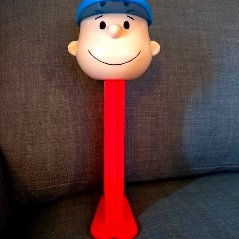 Pez Charlie Brown